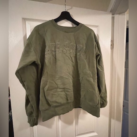 green atlanta sweatshirt - Picture 1 of 2